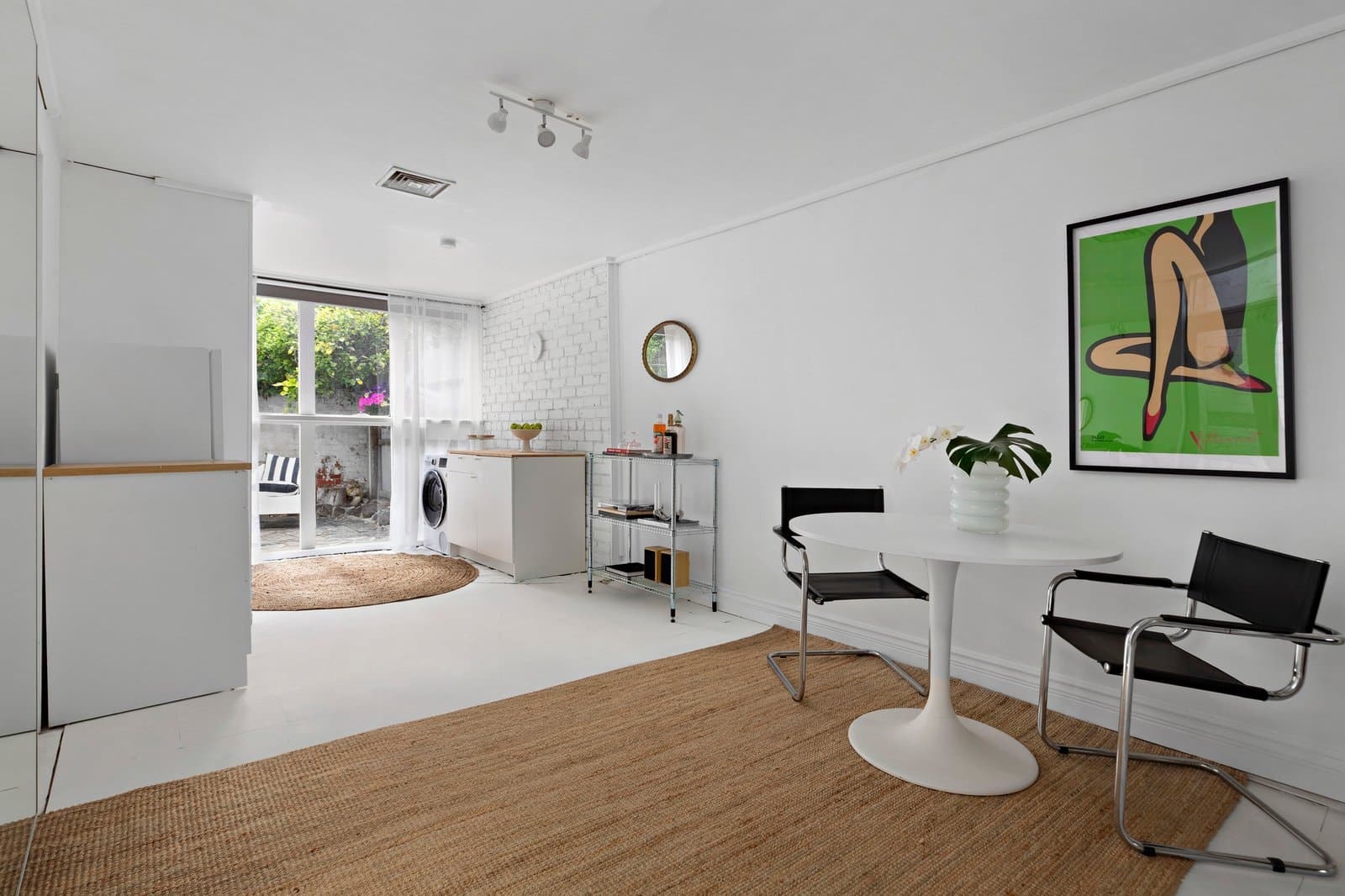 9 Young Street, Albert Park - Thumbnail 5