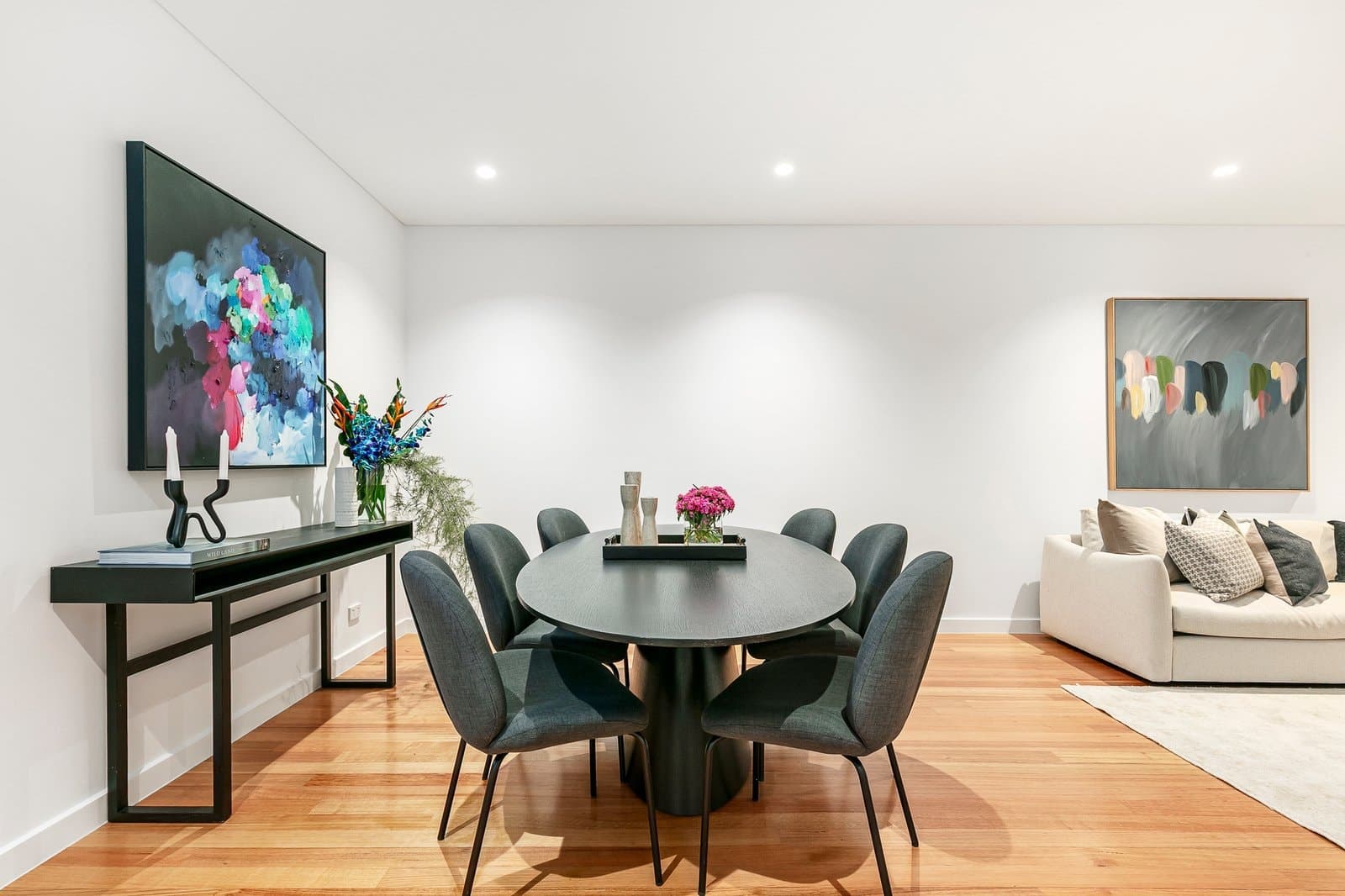 5 Tivoli Place, South Yarra - Thumbnail 4