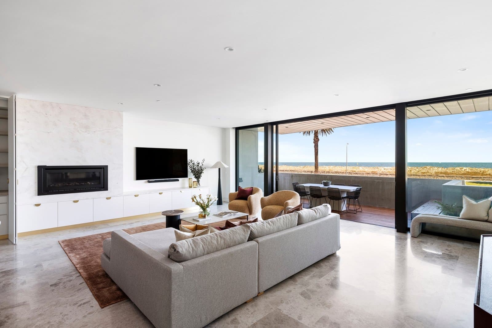 Residence 1 32 Beaconsfield Parade, Albert Park - Thumbnail 4