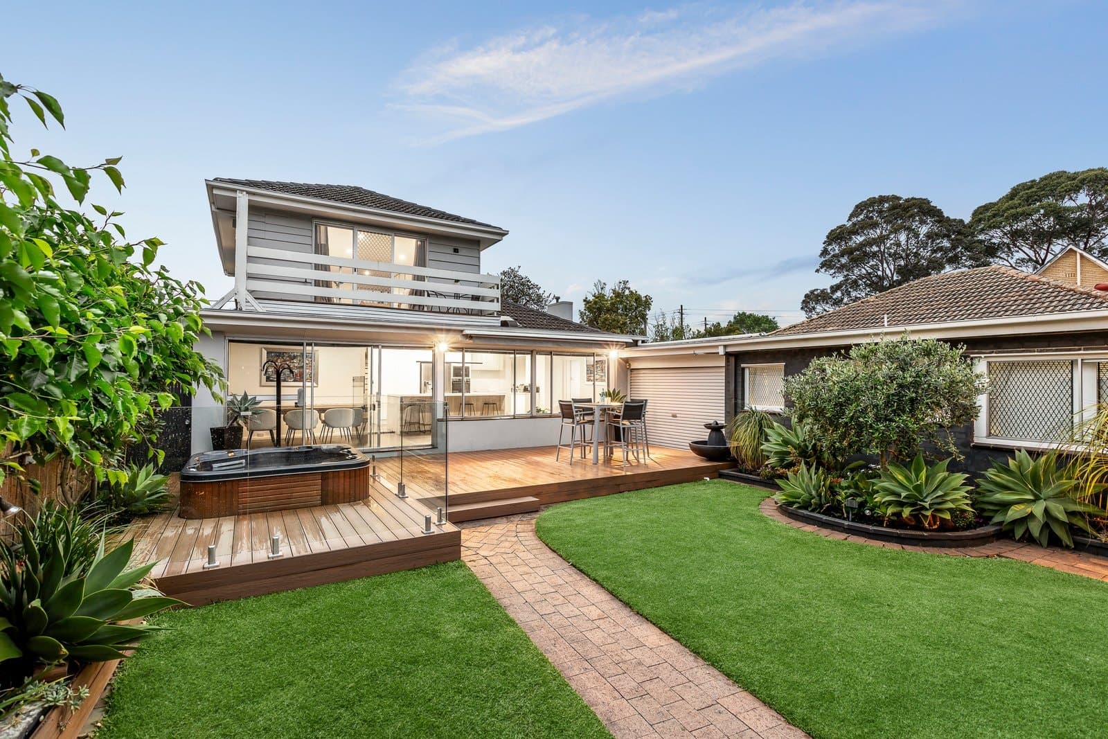 2 Eldon Court, Hampton East - Image 1