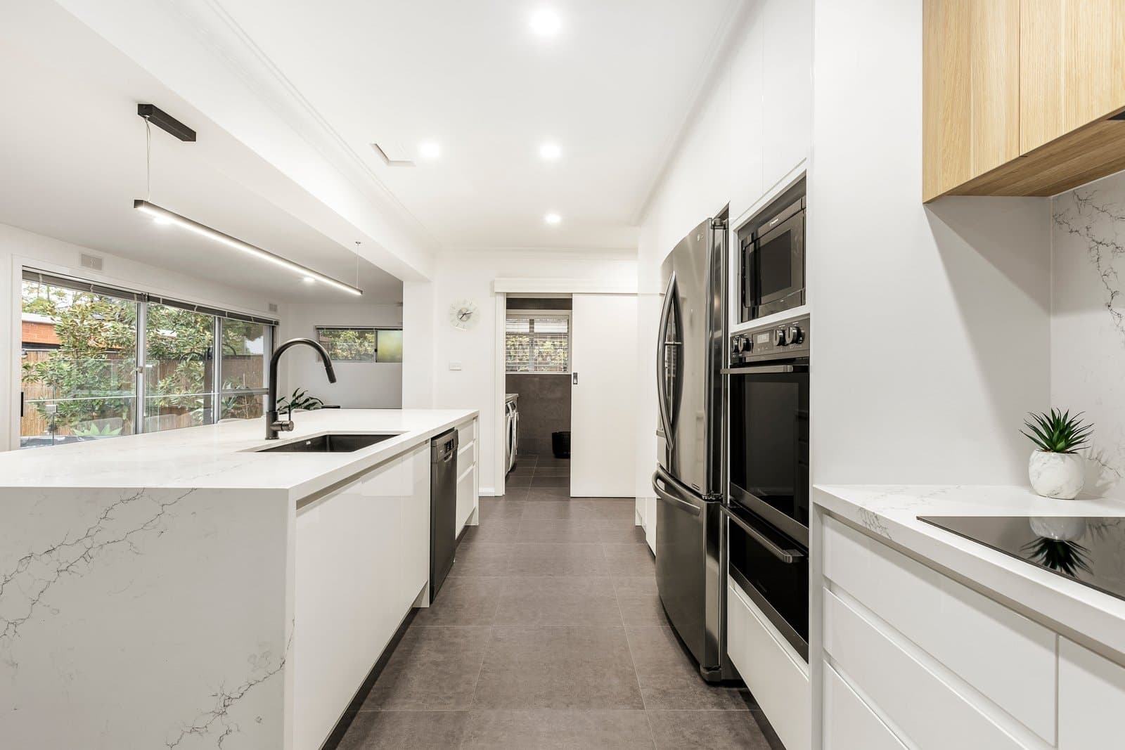 2 Eldon Court, Hampton East - Thumbnail 7