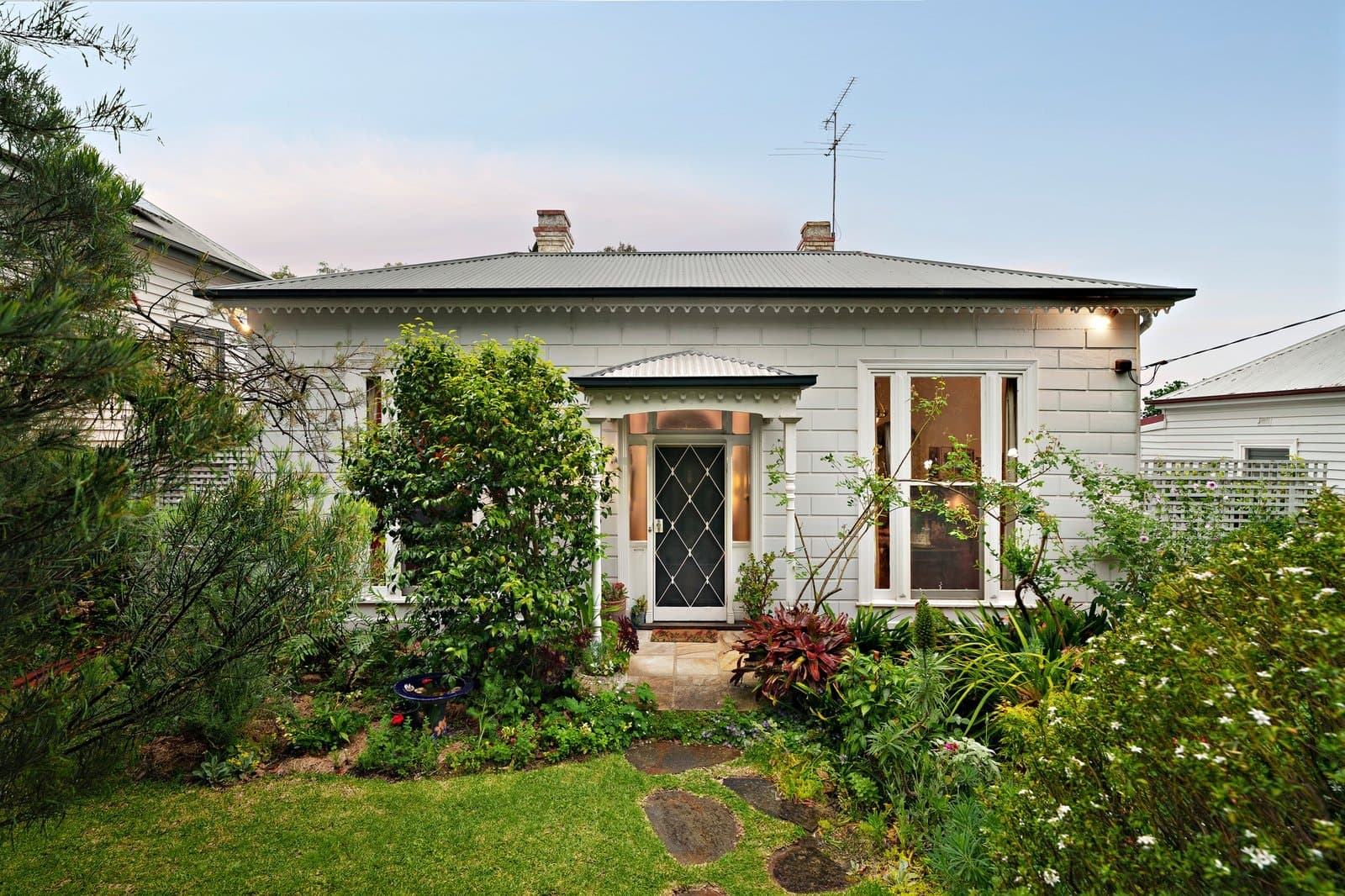 20 Norfolk Road, Surrey Hills - Image 1