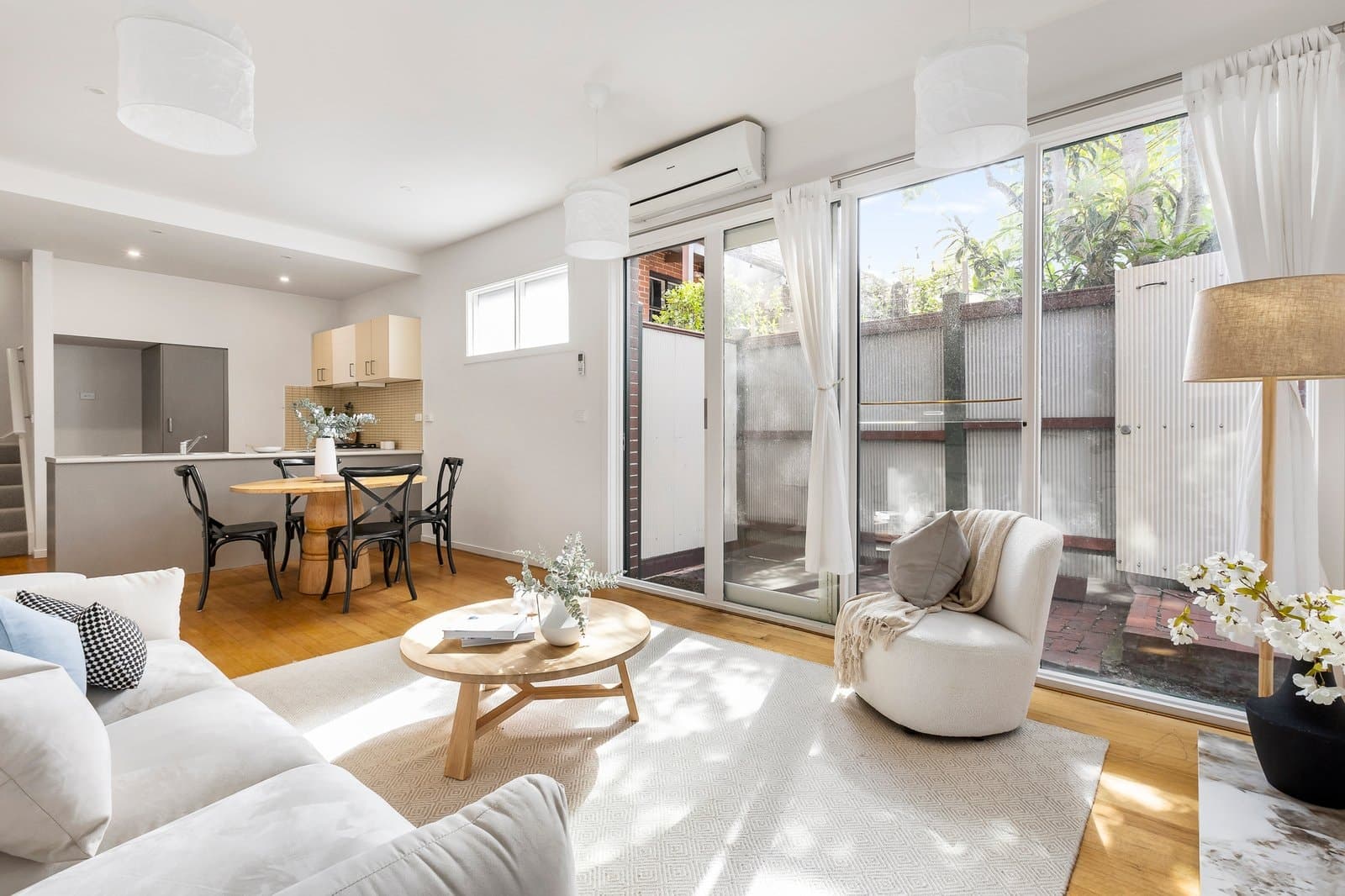 3/112 Maling Road, Canterbury - Image 1