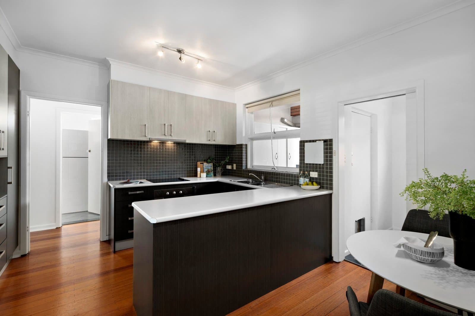 1/1 Clee Street, McKinnon - Thumbnail 5