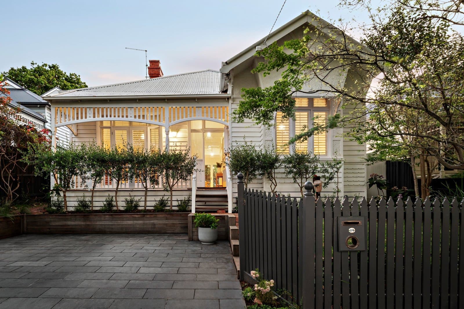 24 Viva Street, Glen Iris - Image 1