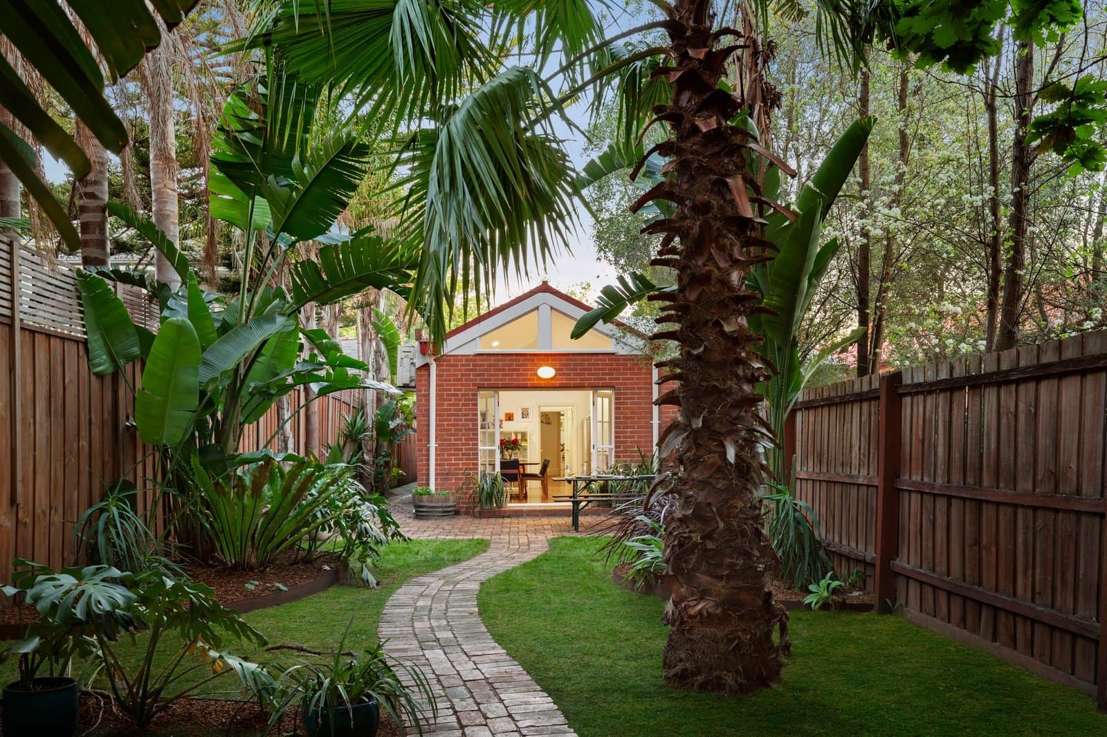 341 Orrong Road, St Kilda East - Thumbnail 2