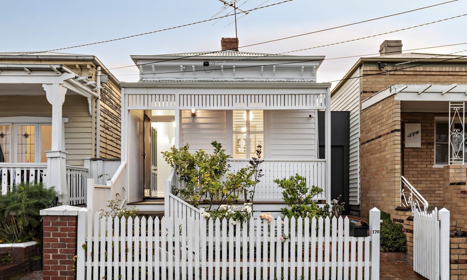 176 Danks Street, Albert Park - Image 1