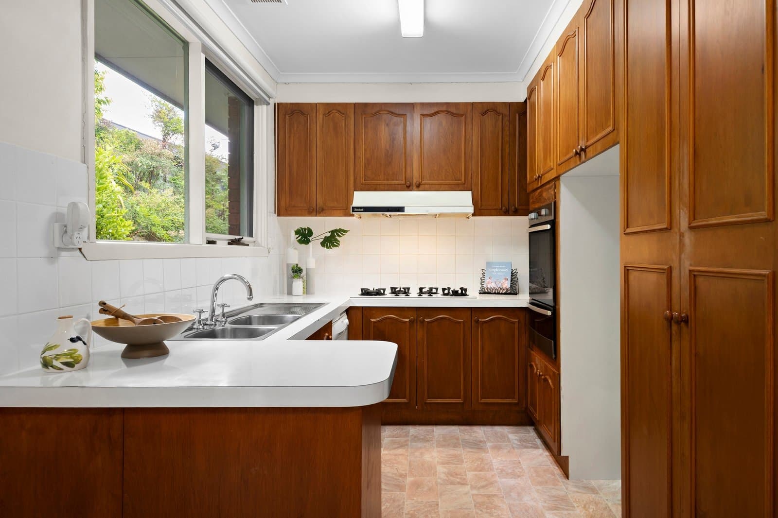 2/26 Cooloongatta Road, Camberwell - Thumbnail 5