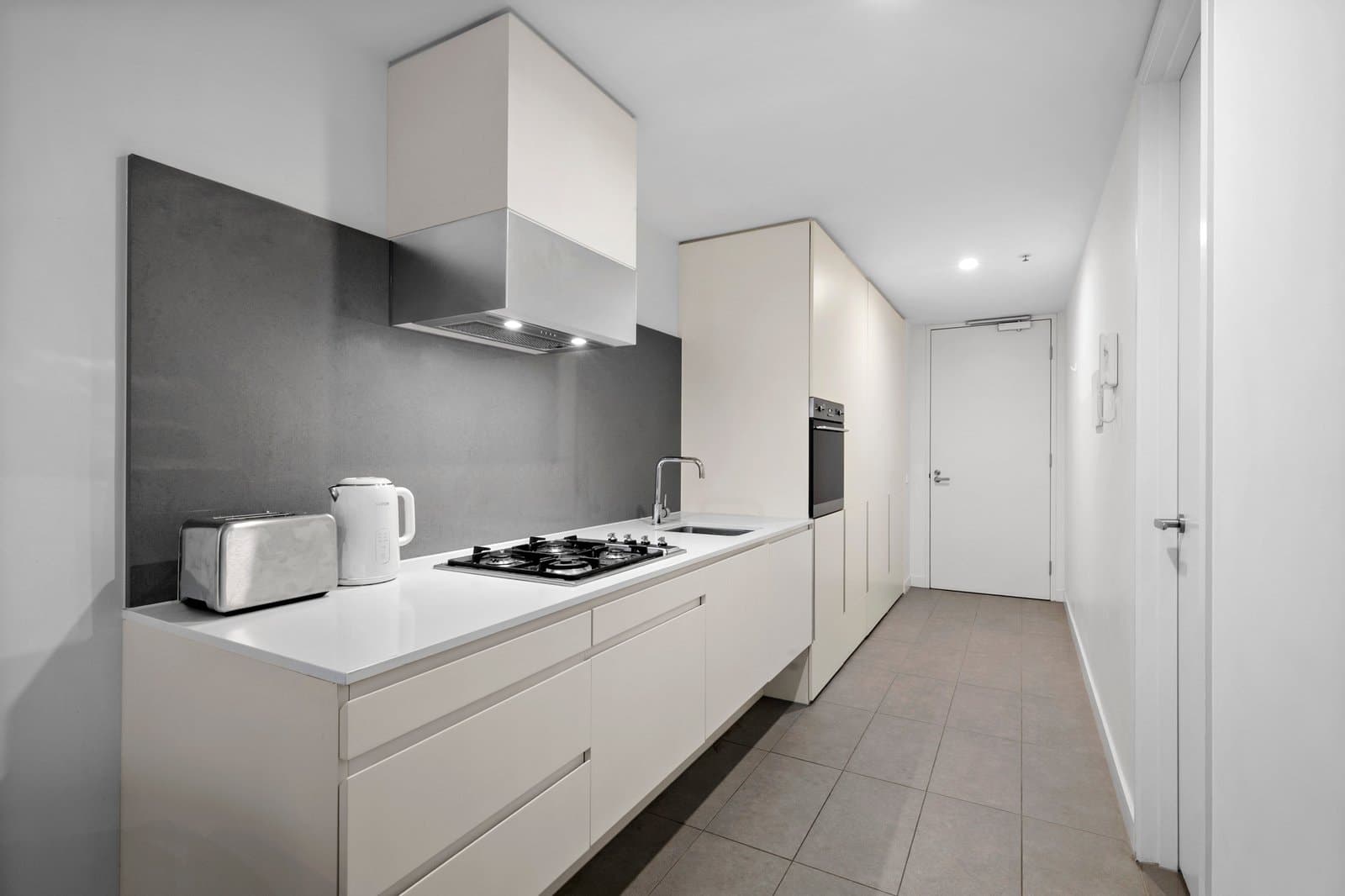 2310/105 Clarendon Street, Southbank - Thumbnail 4