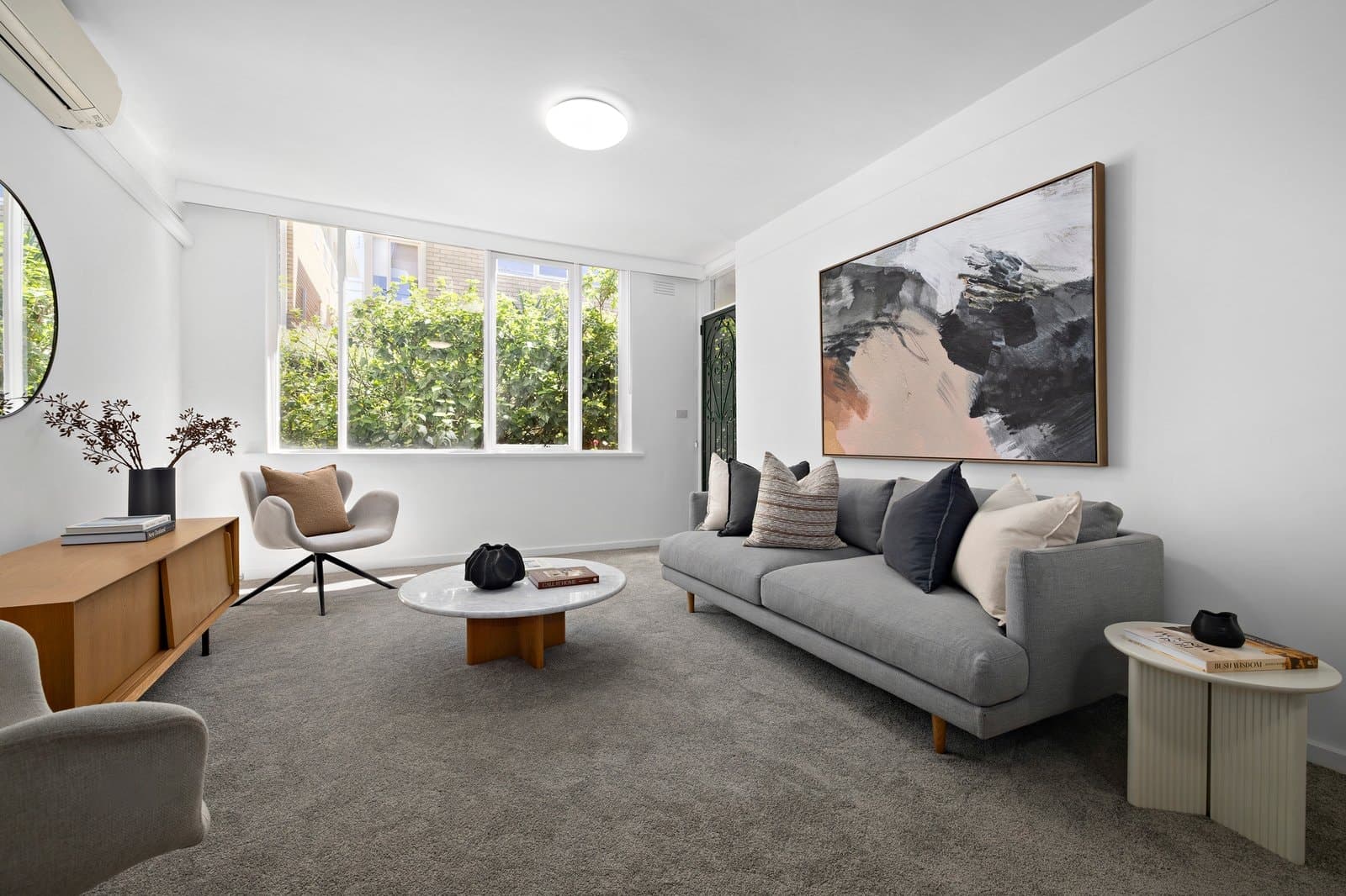 2/5 Anderson Street, Caulfield - Image 1