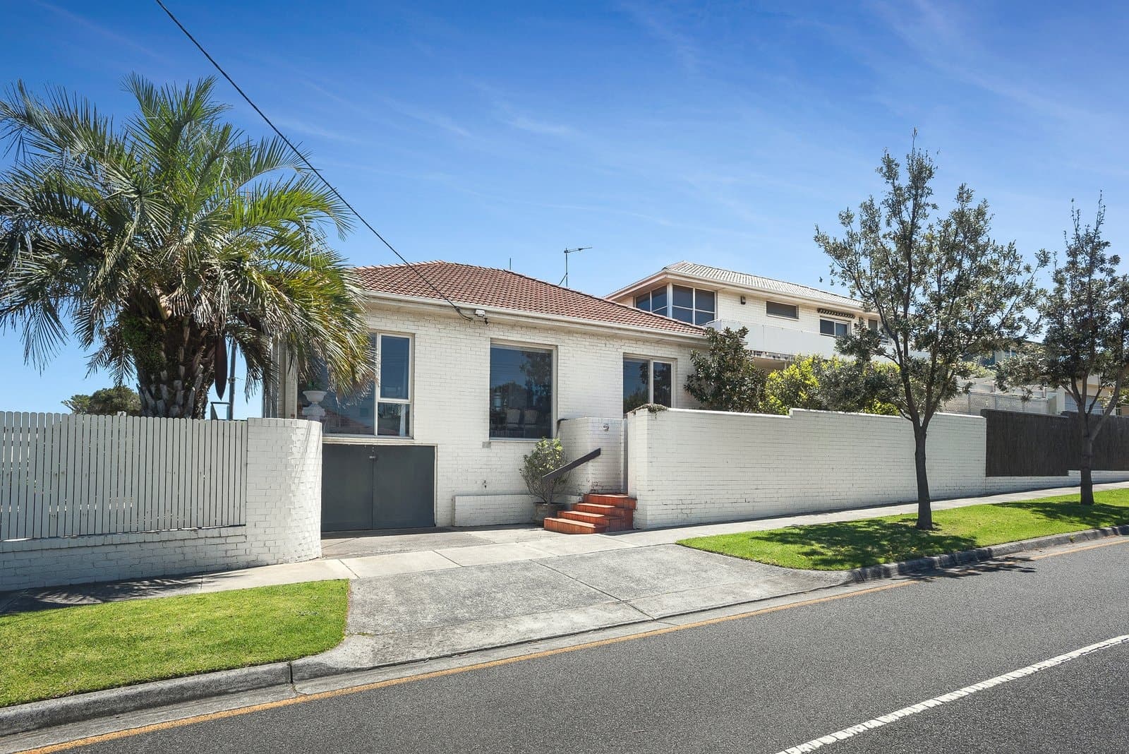 66 Beach Road, Mentone - Thumbnail 4