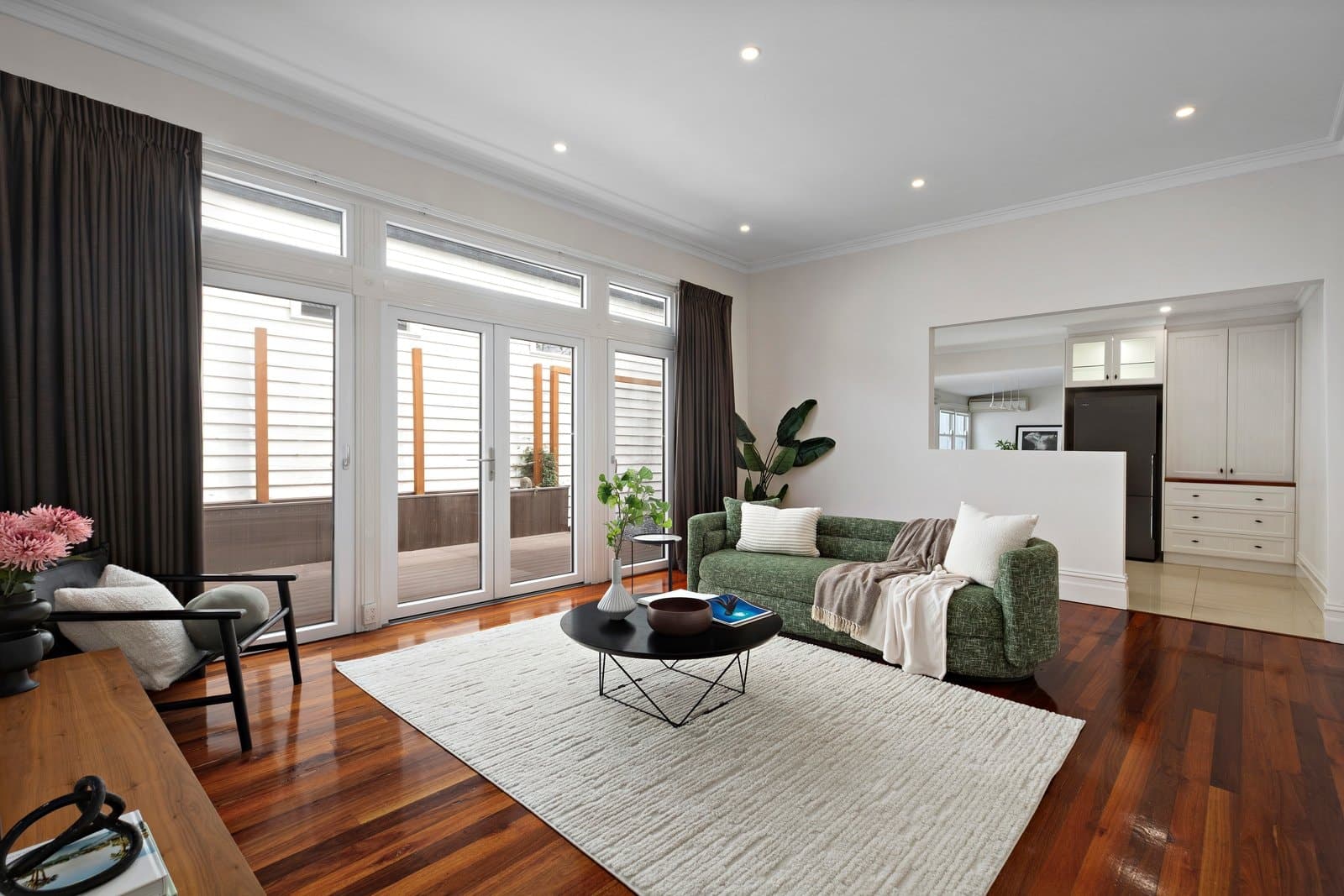 45 Albert Street, Port Melbourne - Thumbnail 2