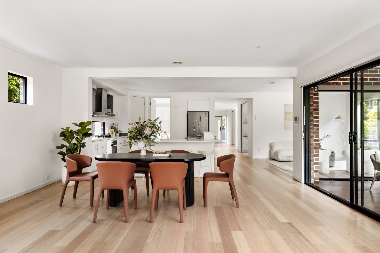 47 Lynden Street, Camberwell - Thumbnail 3