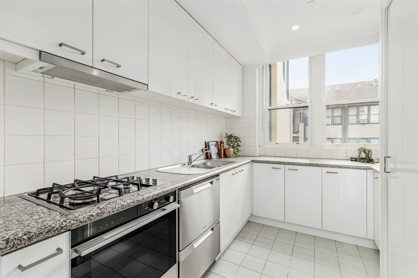 29/17-25 Yarra Street, Hawthorn - Thumbnail 4