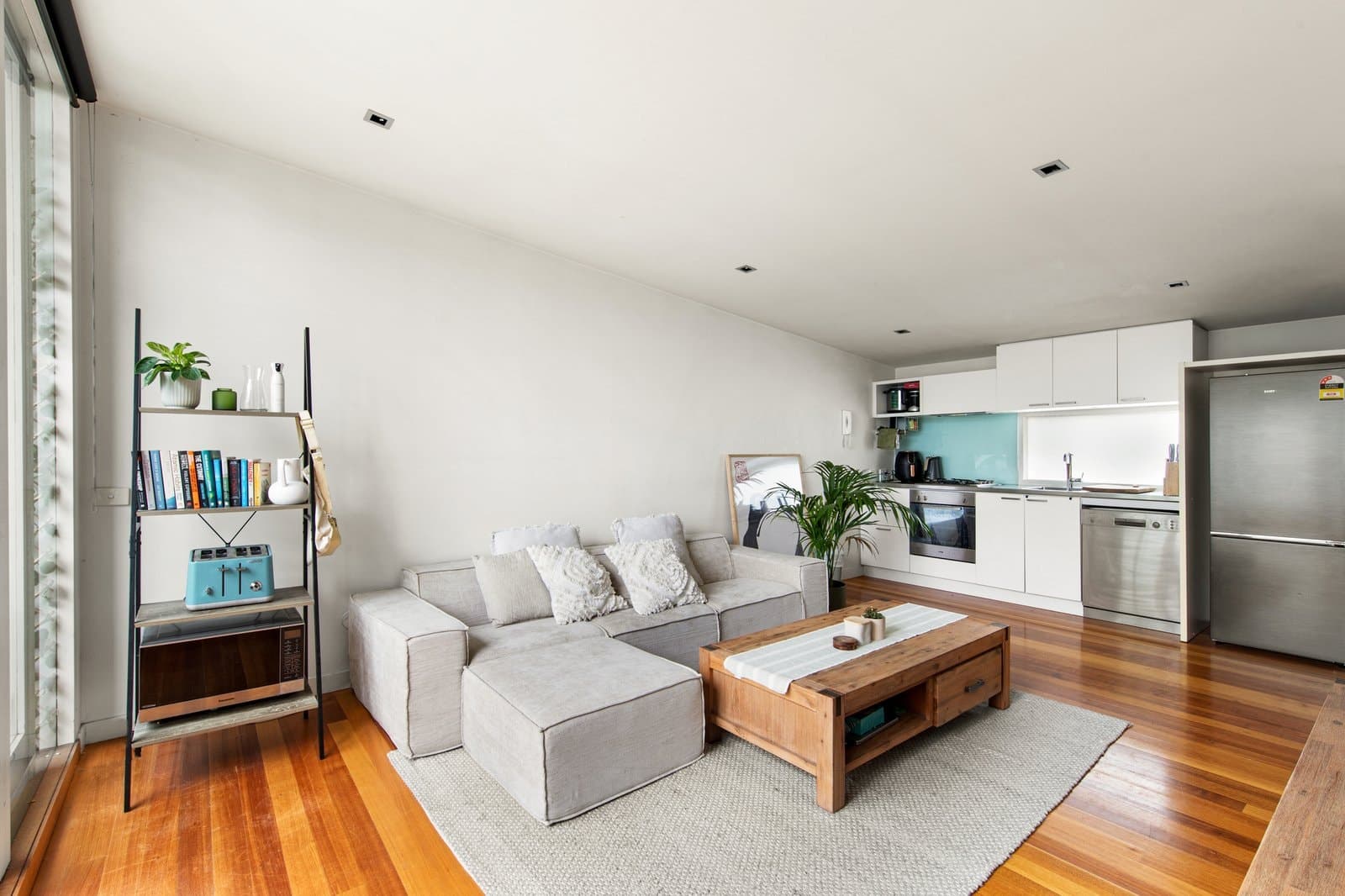 1 Anderson Street, South Melbourne - Thumbnail 7