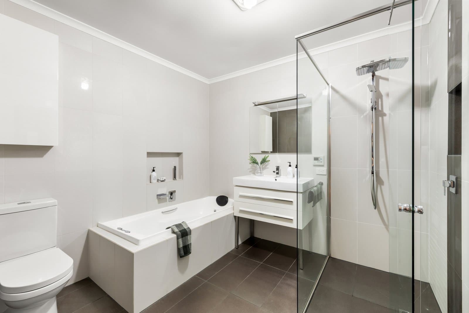 19 Chloris Crescent, Caulfield - Thumbnail 8