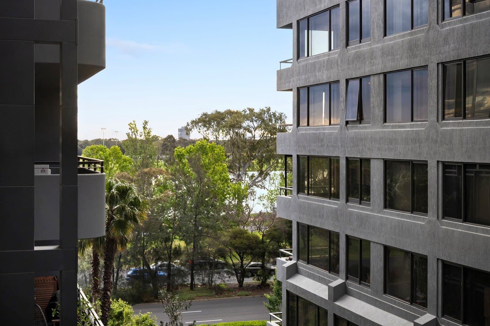 417/74 Queens Road, Melbourne - Thumbnail 8