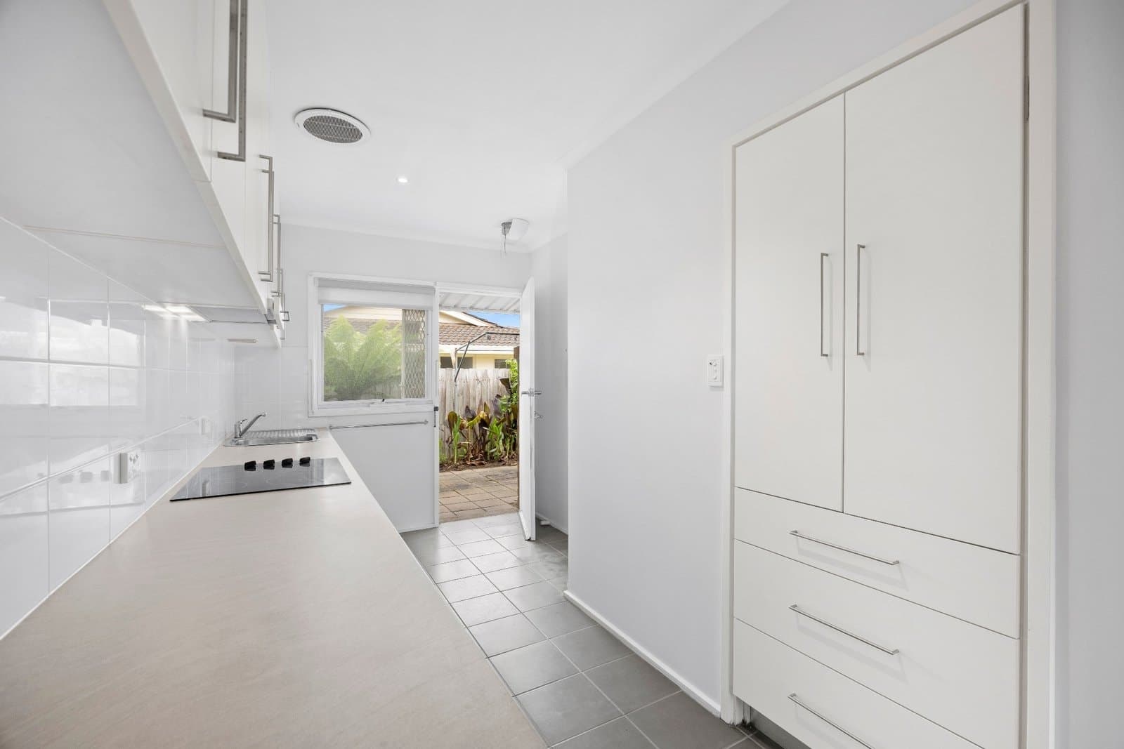 7/6 Coonara Avenue, Mount Eliza - Thumbnail 4