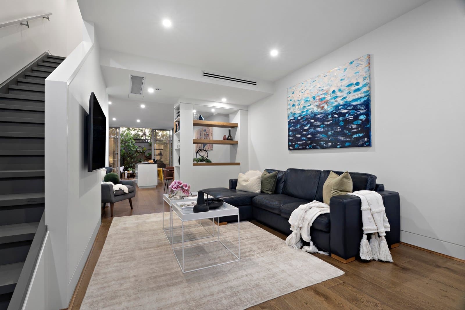73 Alfred Street, Port Melbourne - Thumbnail 2