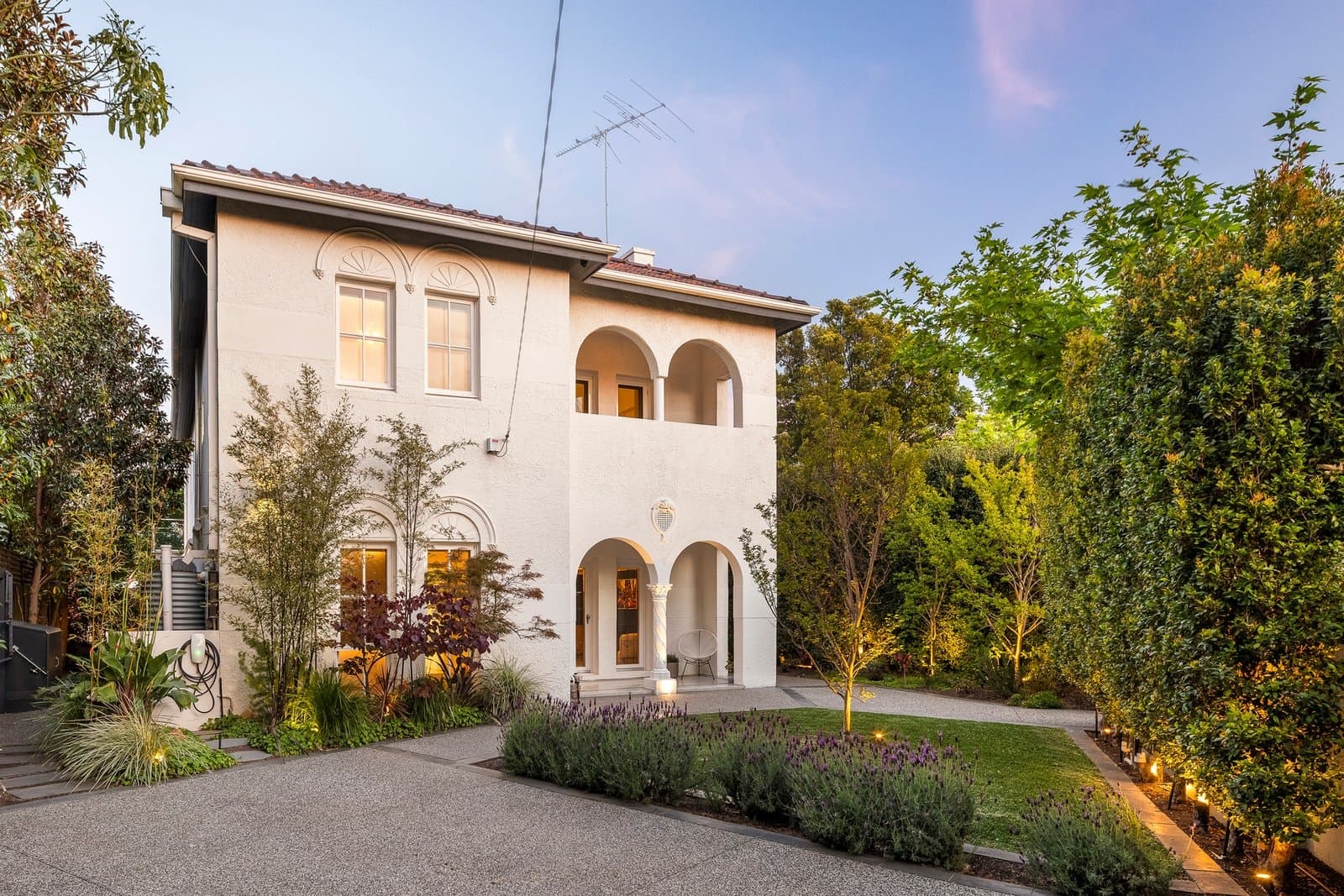 34 Riddell Parade, Elsternwick - Image 1