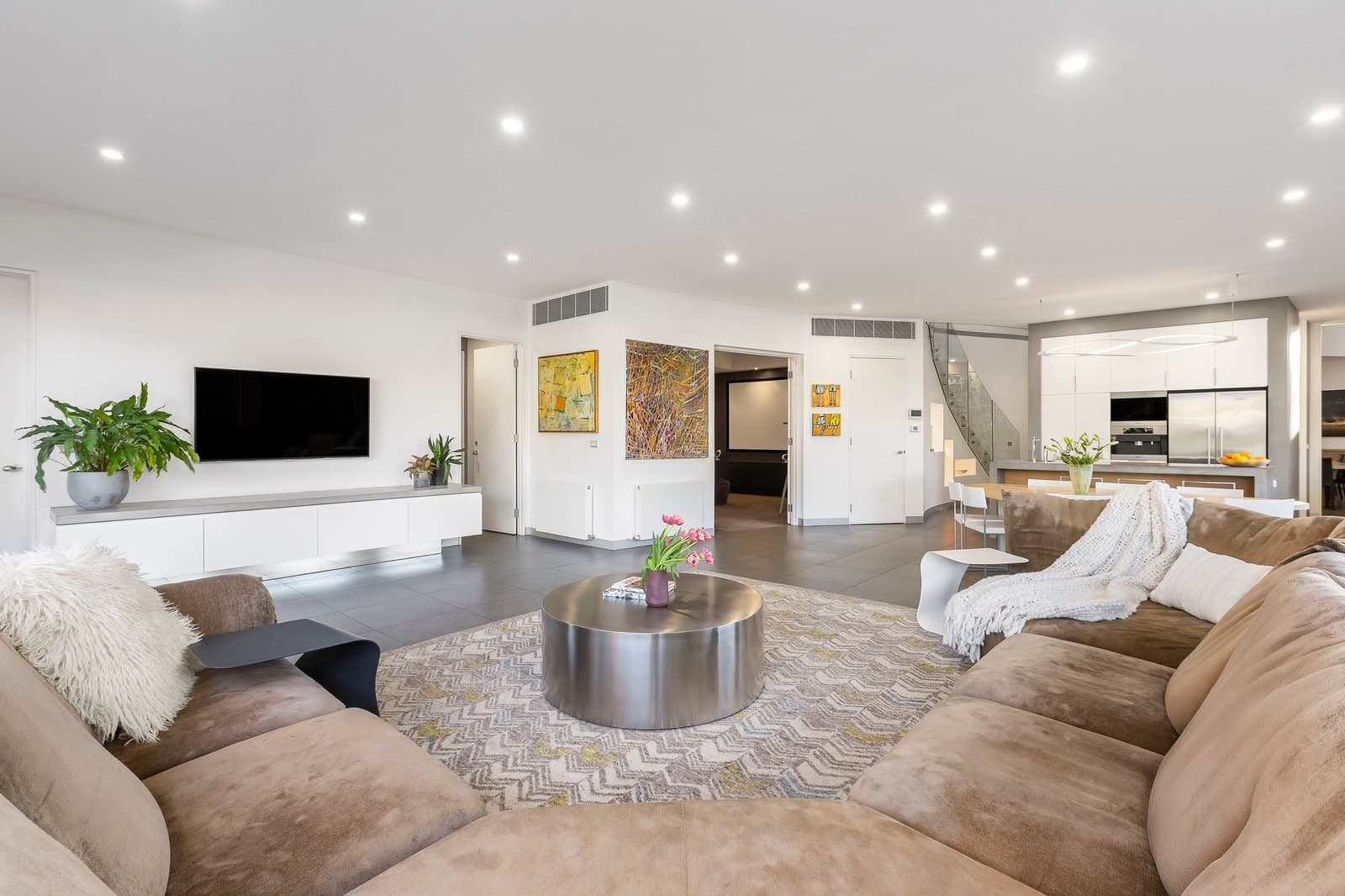 18 Avenel Road, Kooyong - Thumbnail 3