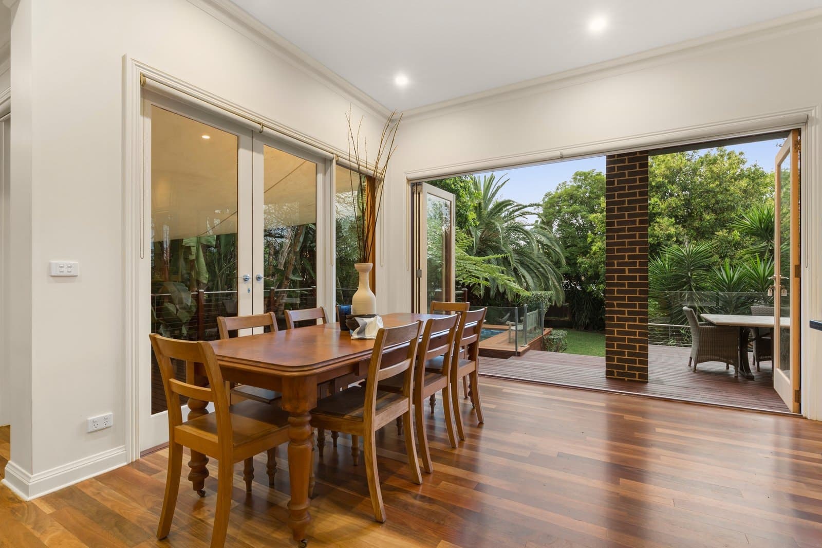 476 Burke Road, Camberwell - Thumbnail 4