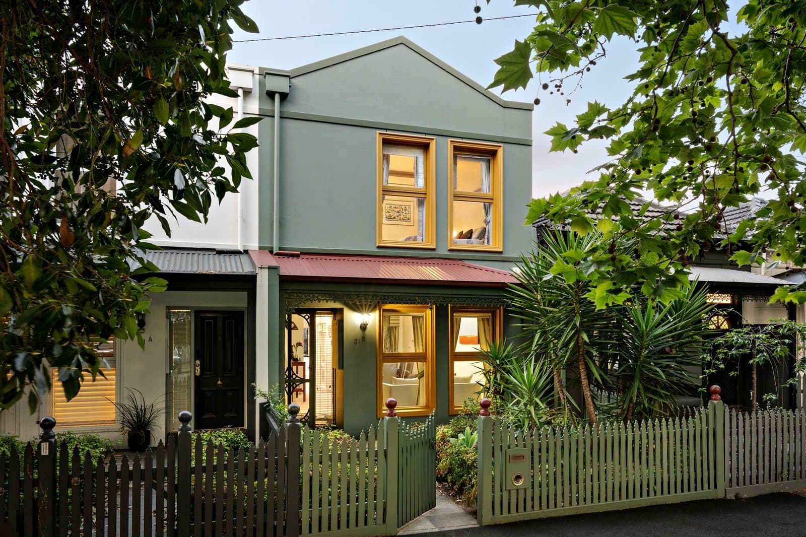 31B Barrett Street, Albert Park - Image 1