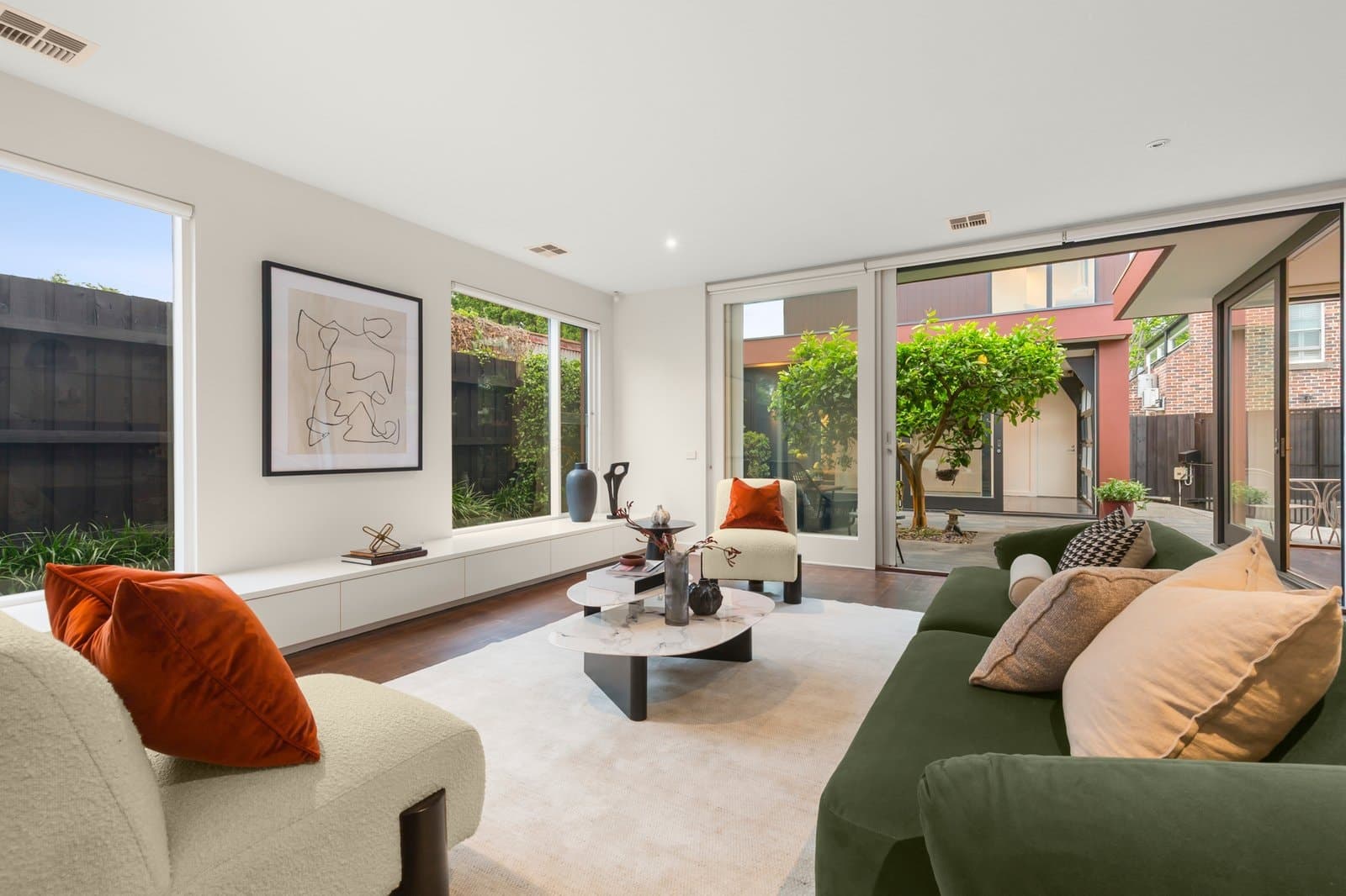 53 Elgin Street, Hawthorn - Thumbnail 2