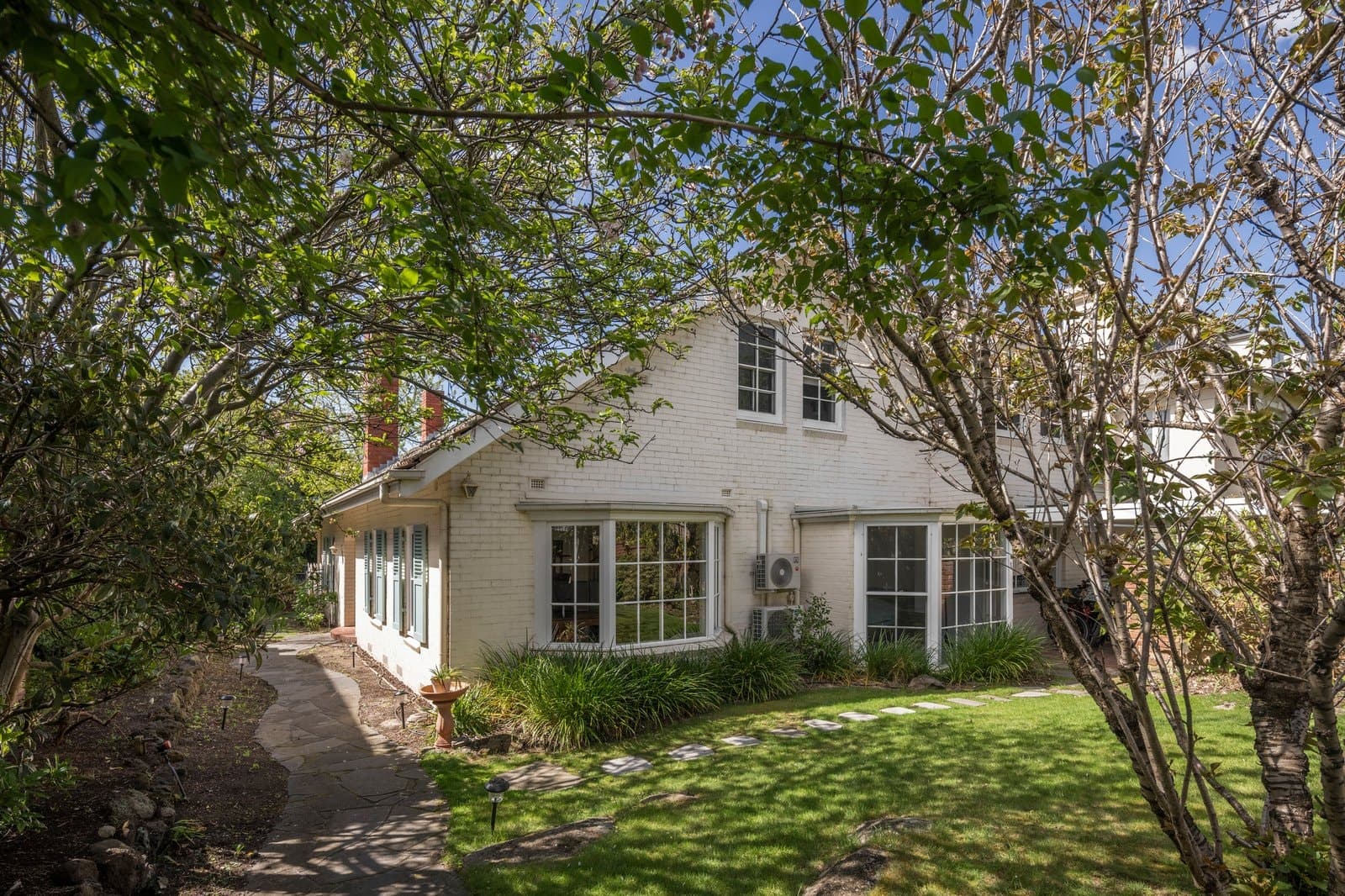 29 Stonnington Place, Toorak - Thumbnail 3