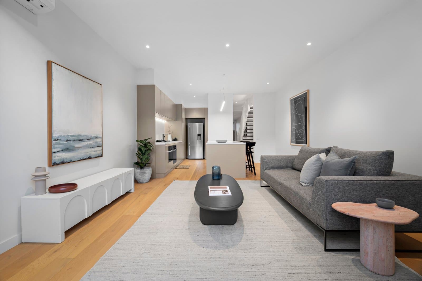 139 Simpson Street, East Melbourne - Thumbnail 3