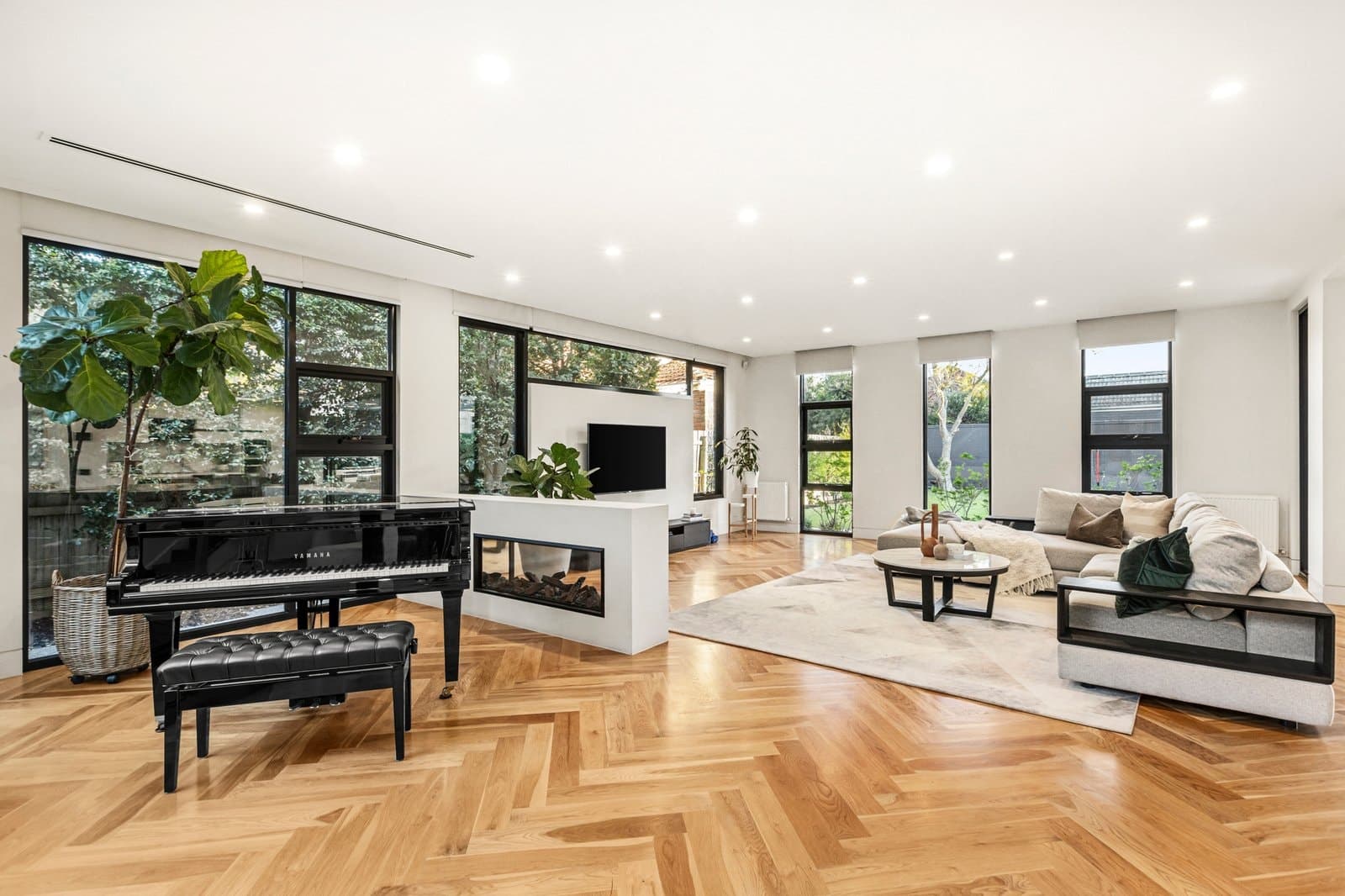 118 Ludstone Street, Hampton - Thumbnail 5