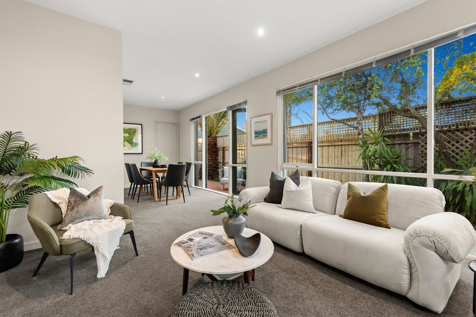 2/173 Finch Street, Glen Iris - Image 1