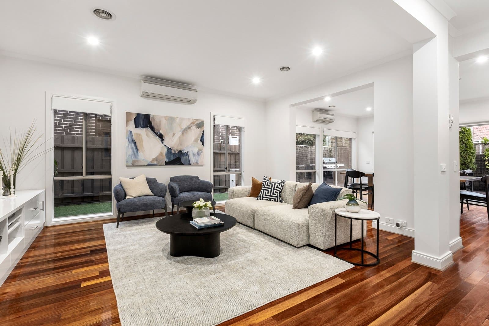 8 Emmy Court, Burwood - Thumbnail 3