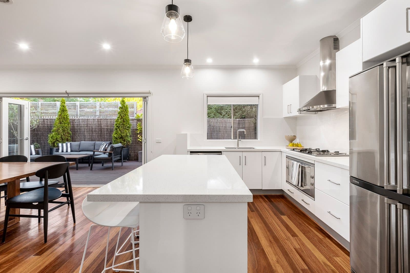 8 Emmy Court, Burwood - Thumbnail 5