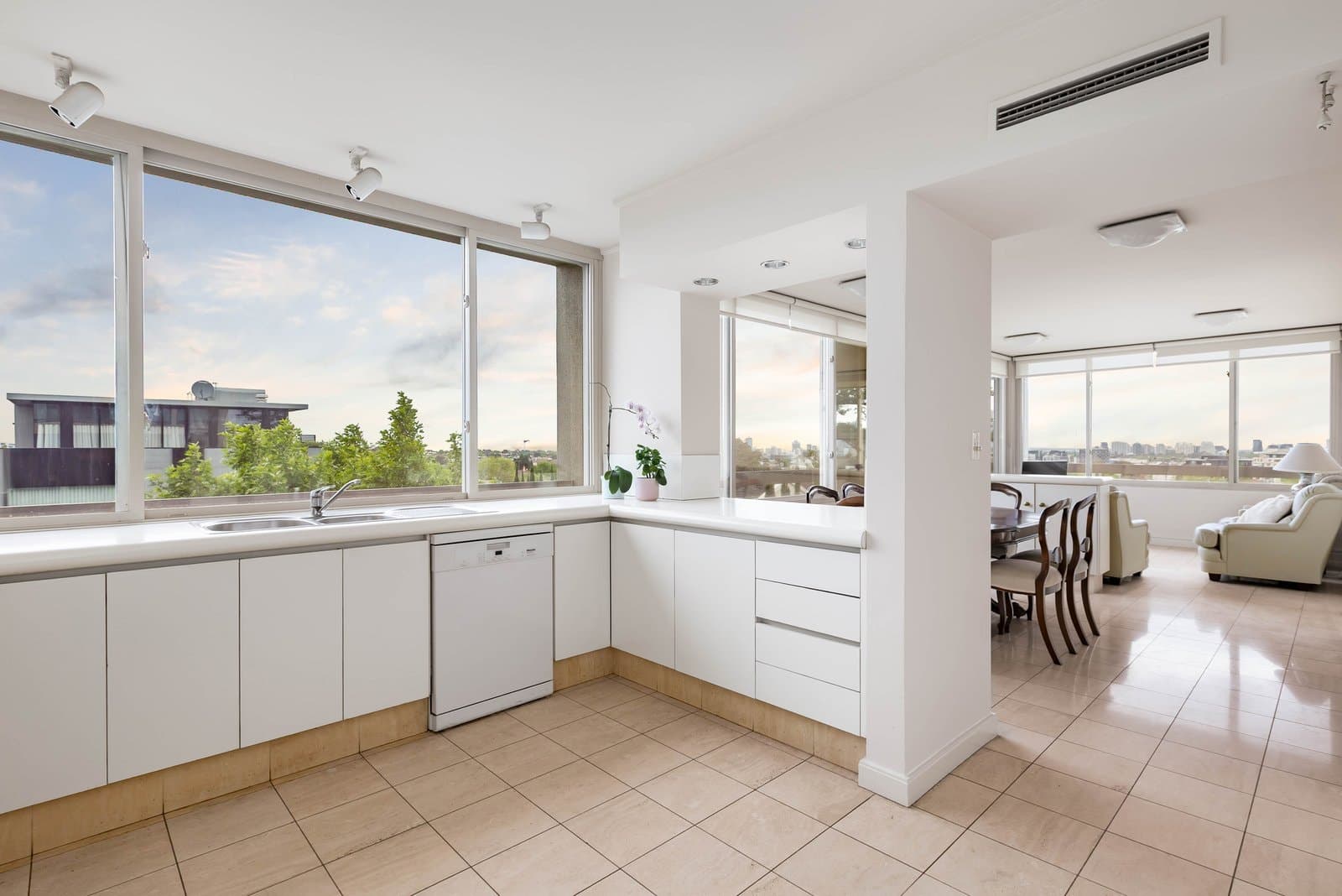 16/703 Orrong Road, Toorak - Thumbnail 7