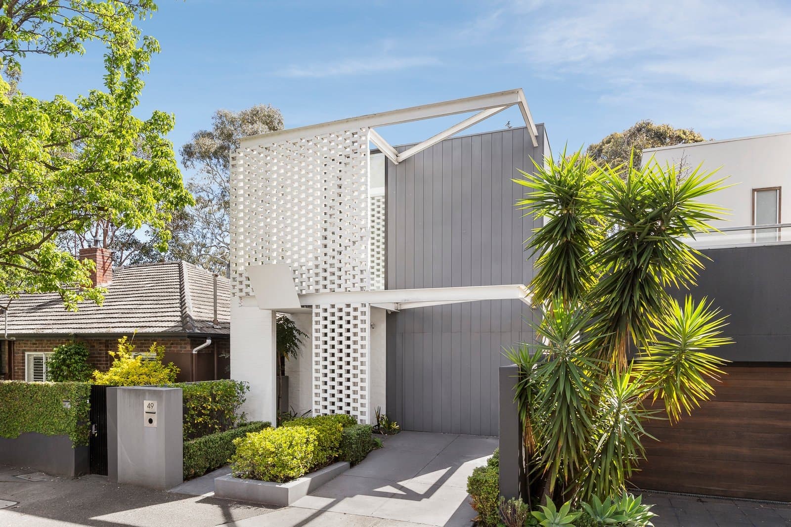 49 Fairbairn Road, Toorak - Image 1