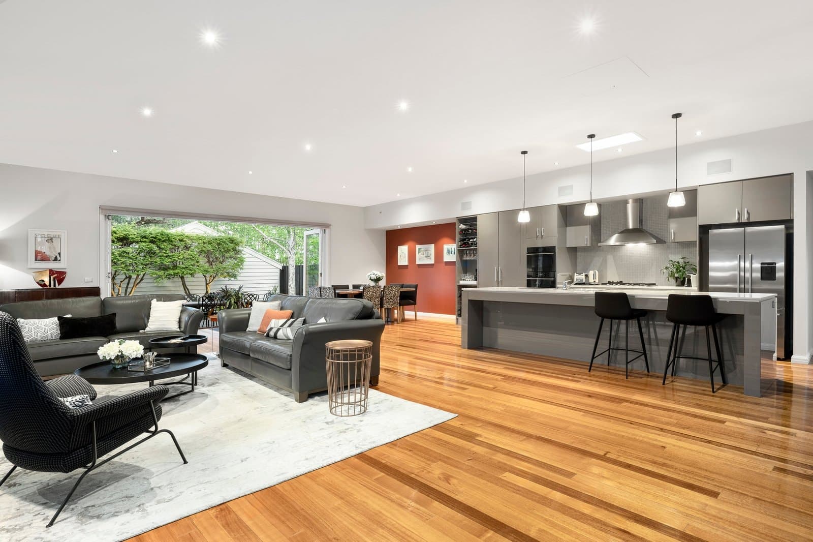 18 Laing Street, Mont Albert - Thumbnail 4