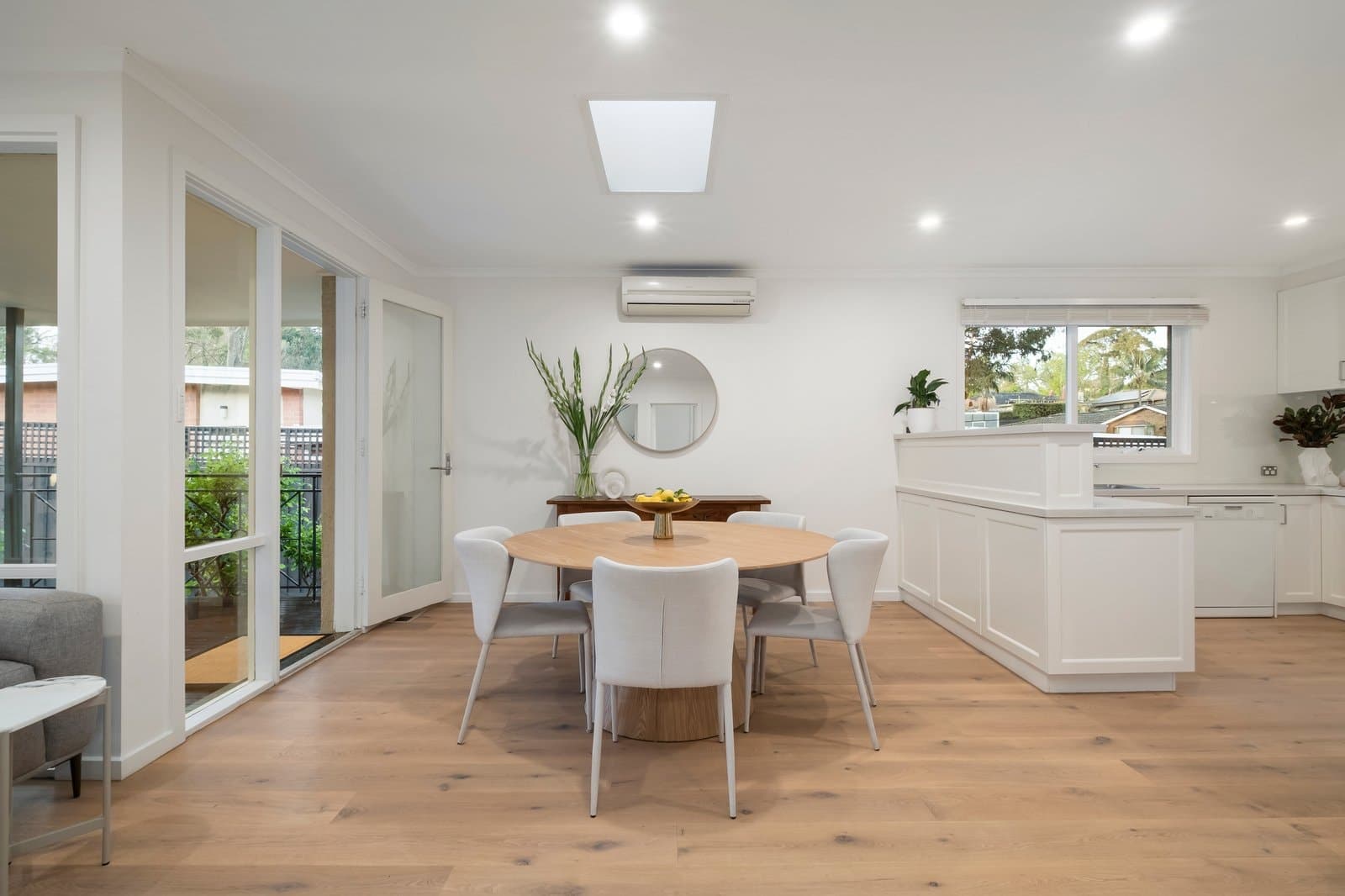 6 Gilbert Parade, Camberwell - Thumbnail 6