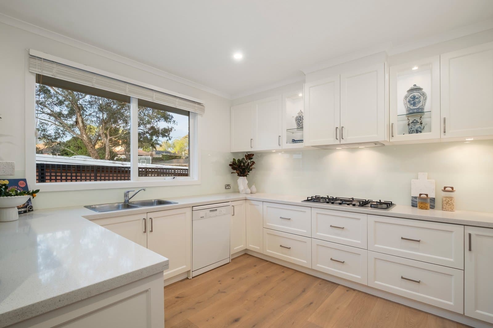 6 Gilbert Parade, Camberwell - Thumbnail 7