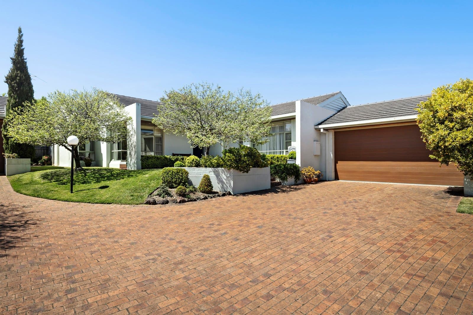 3/29 Beleura Hill Road, Mornington - Image 1