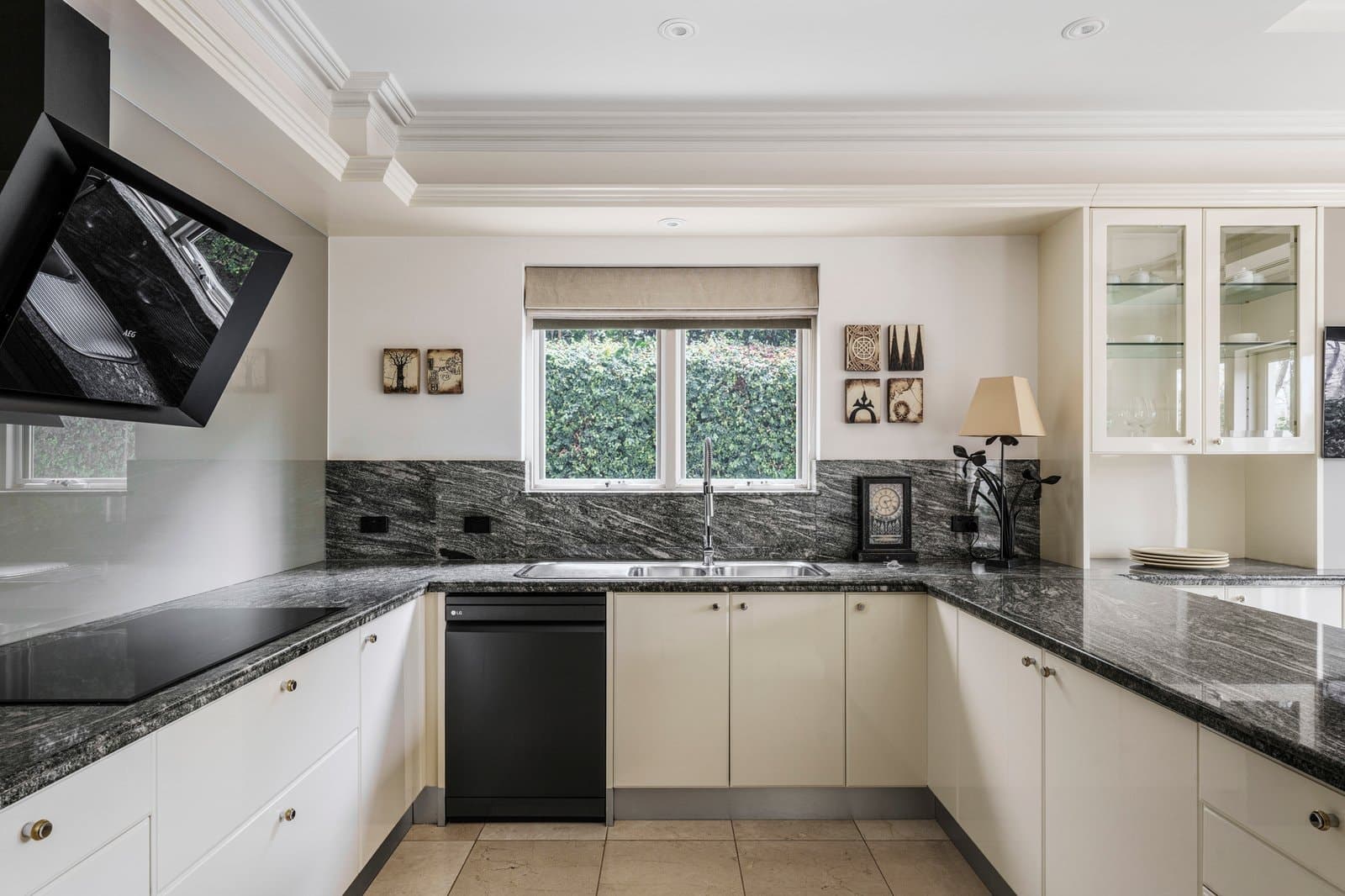 1/669 Toorak Road, Toorak - Thumbnail 7