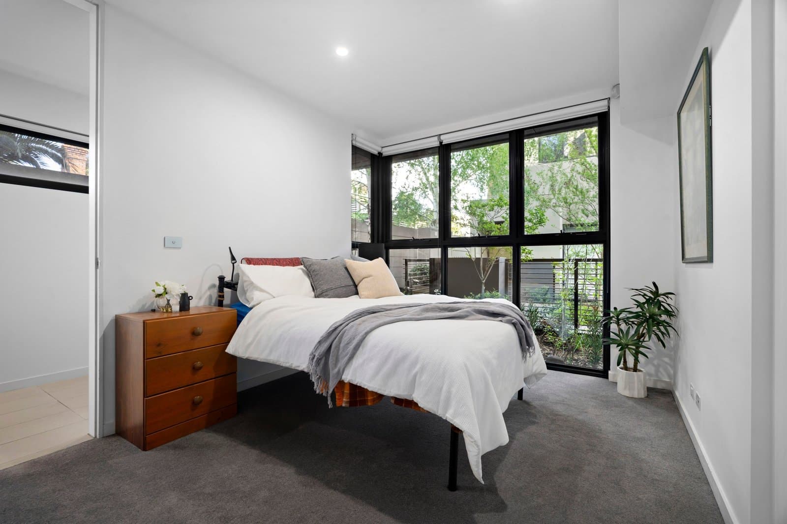 Residence 16, 297 Dorcas Street, South Melbourne - Thumbnail 8