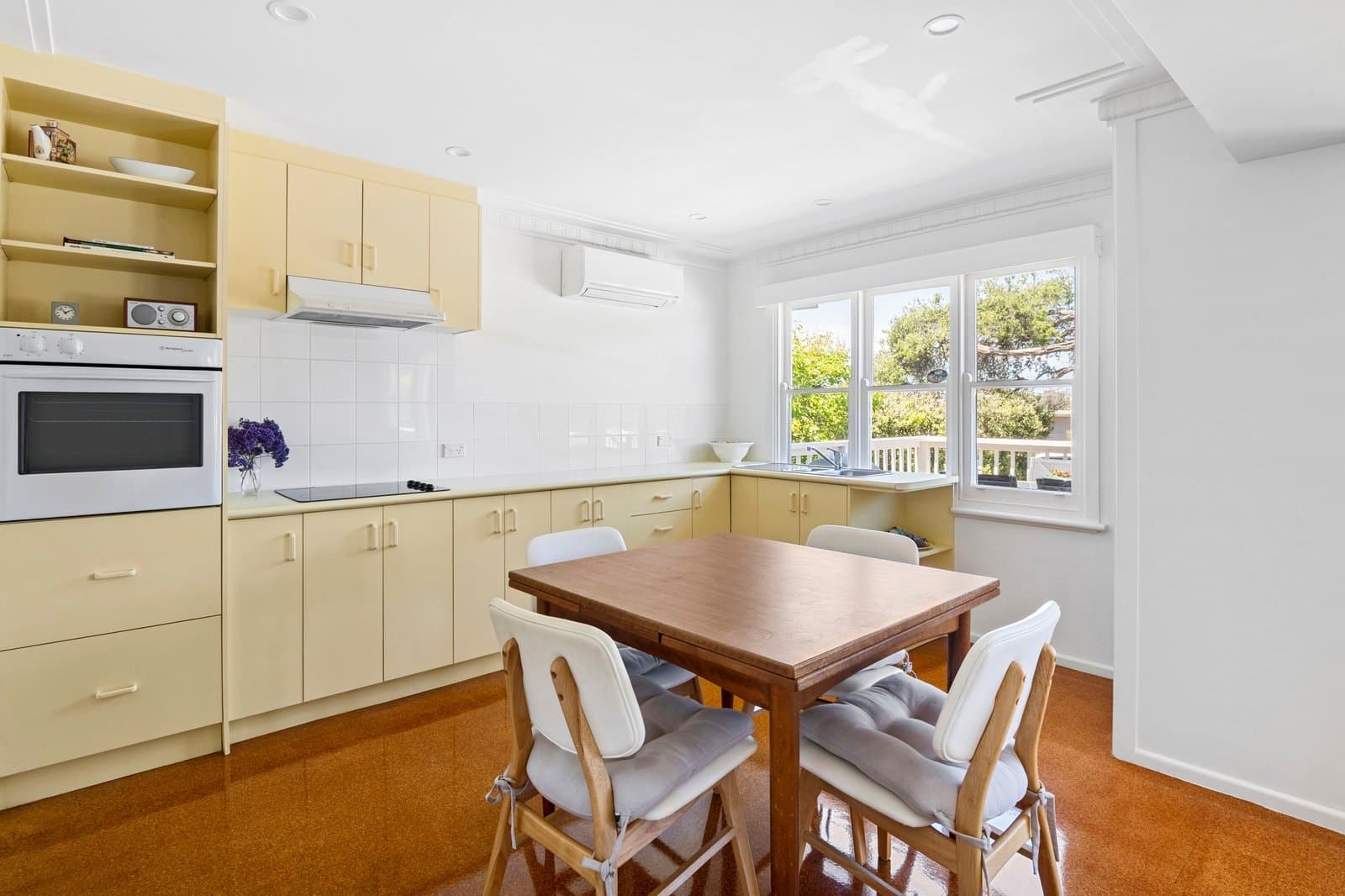28 Shirley Avenue, Sorrento - Thumbnail 2