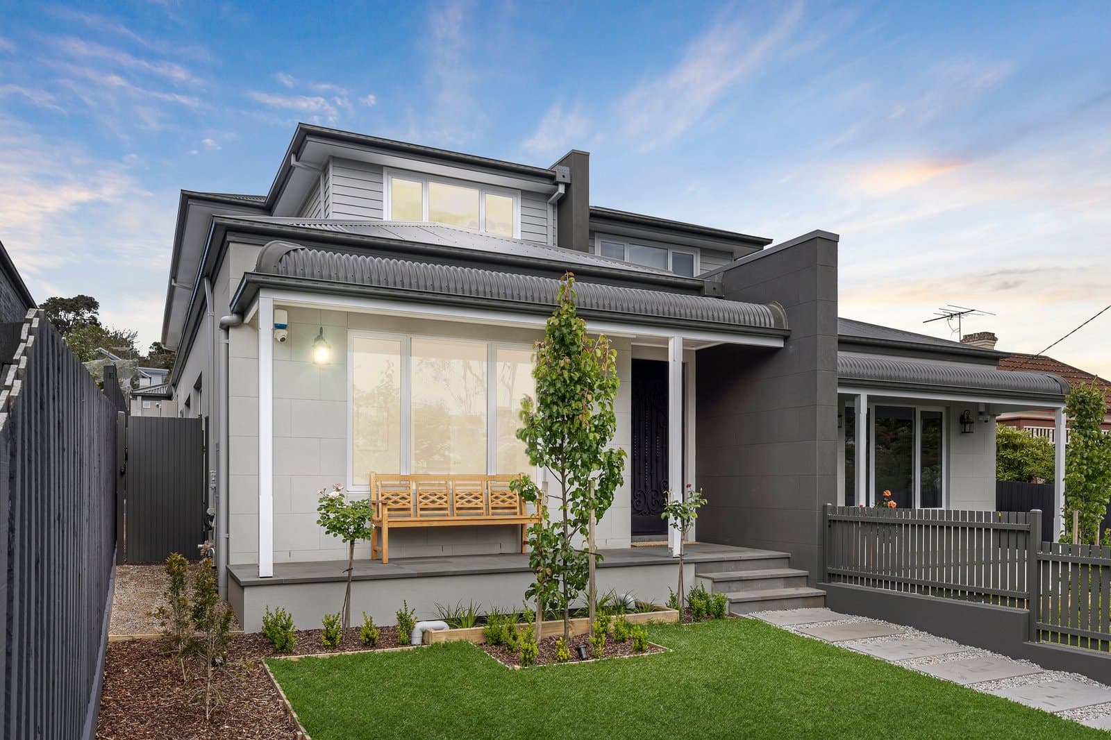 23 Avenue Road, Camberwell - Image 1