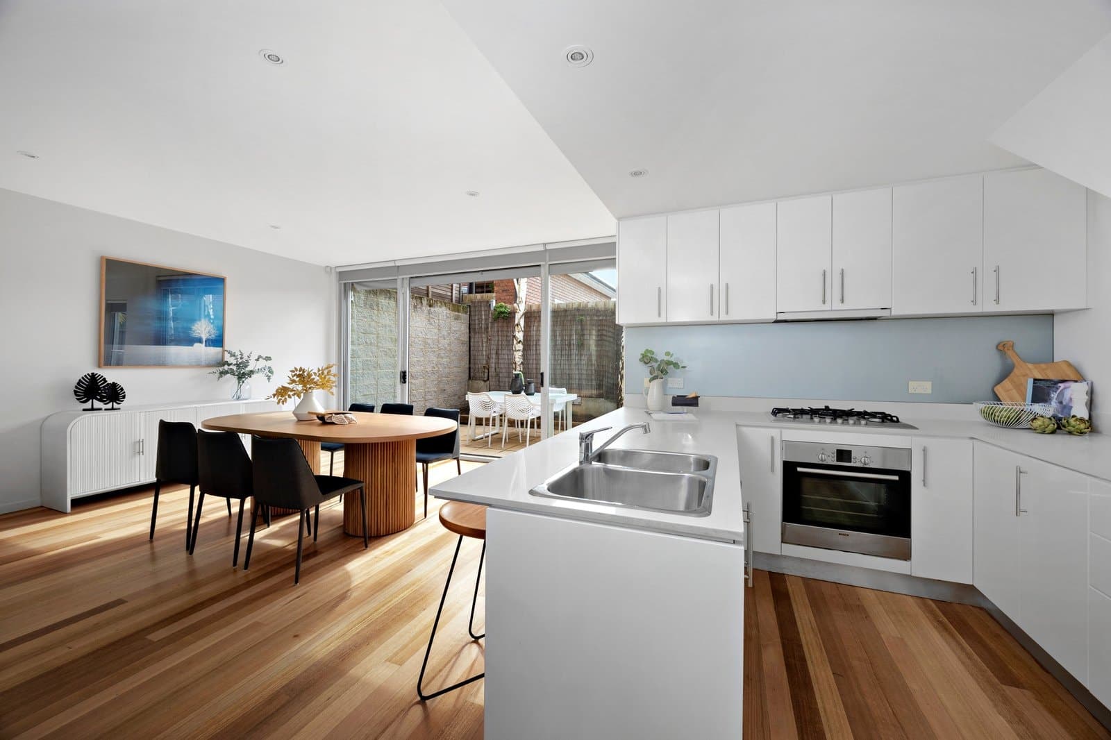 2B Keeron Street, Caulfield South - Thumbnail 2