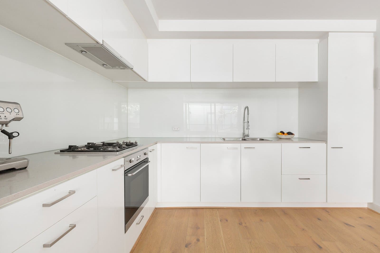 113/81 Asling Street, Brighton - Thumbnail 5