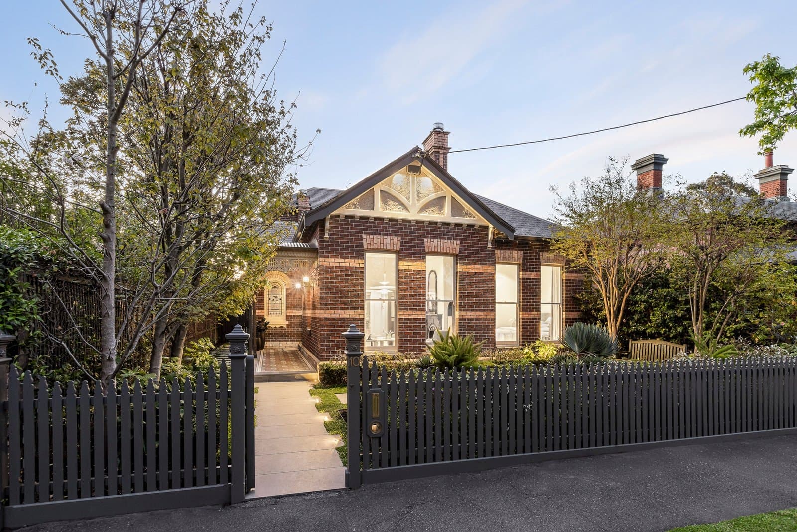 10 Russell Street, Camberwell - Image 1