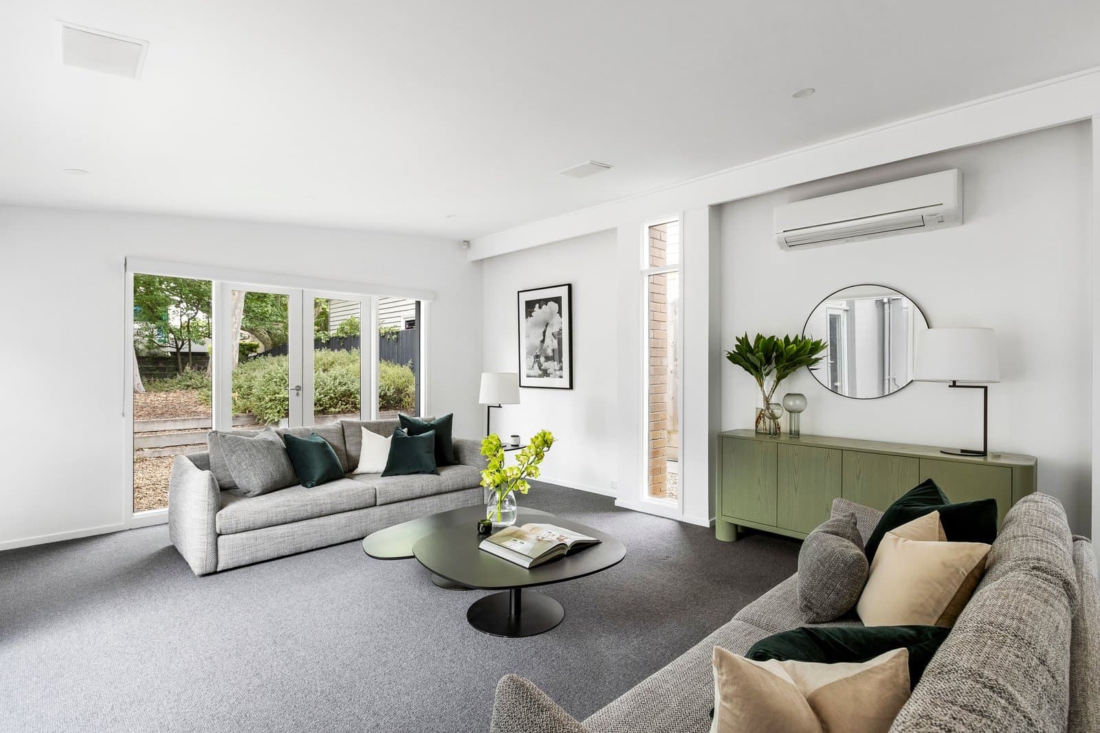 4 Collins Street, Brighton - Thumbnail 3