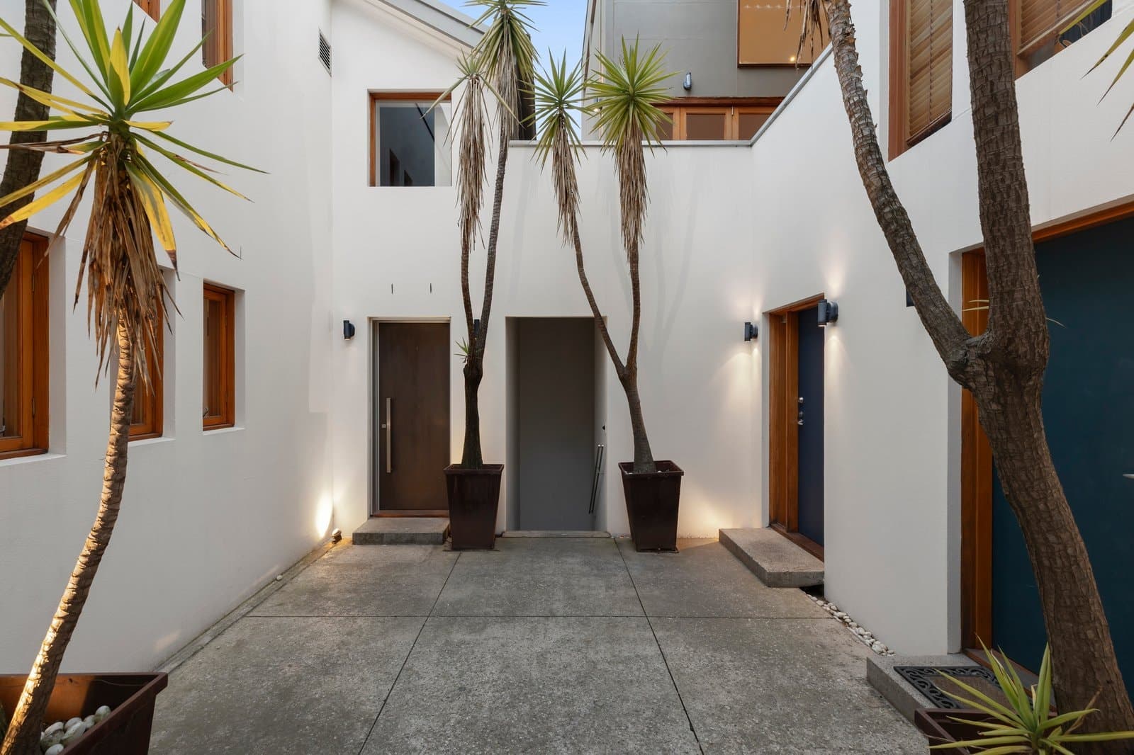 174 Powlett Street, East Melbourne - Thumbnail 2