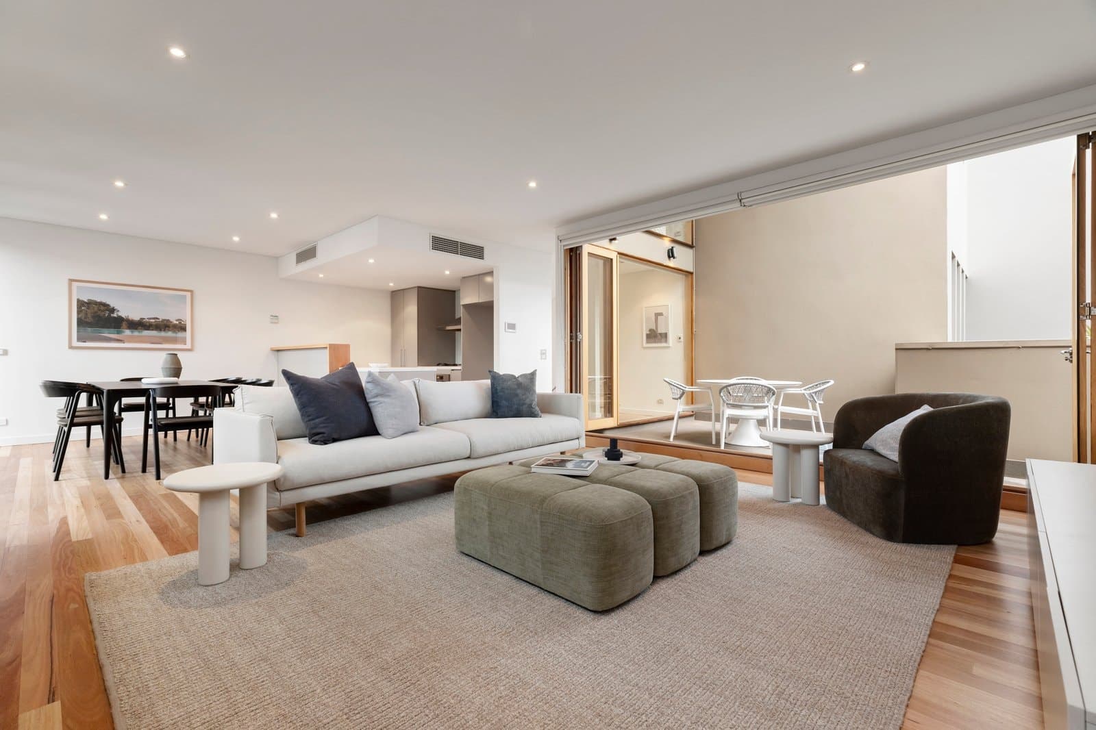 174 Powlett Street, East Melbourne - Thumbnail 3